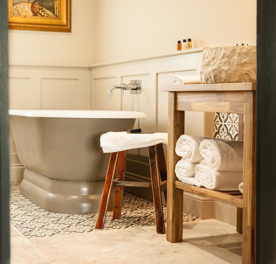 The Greyhound On The Test Hotel Stockbridge  Esterno foto