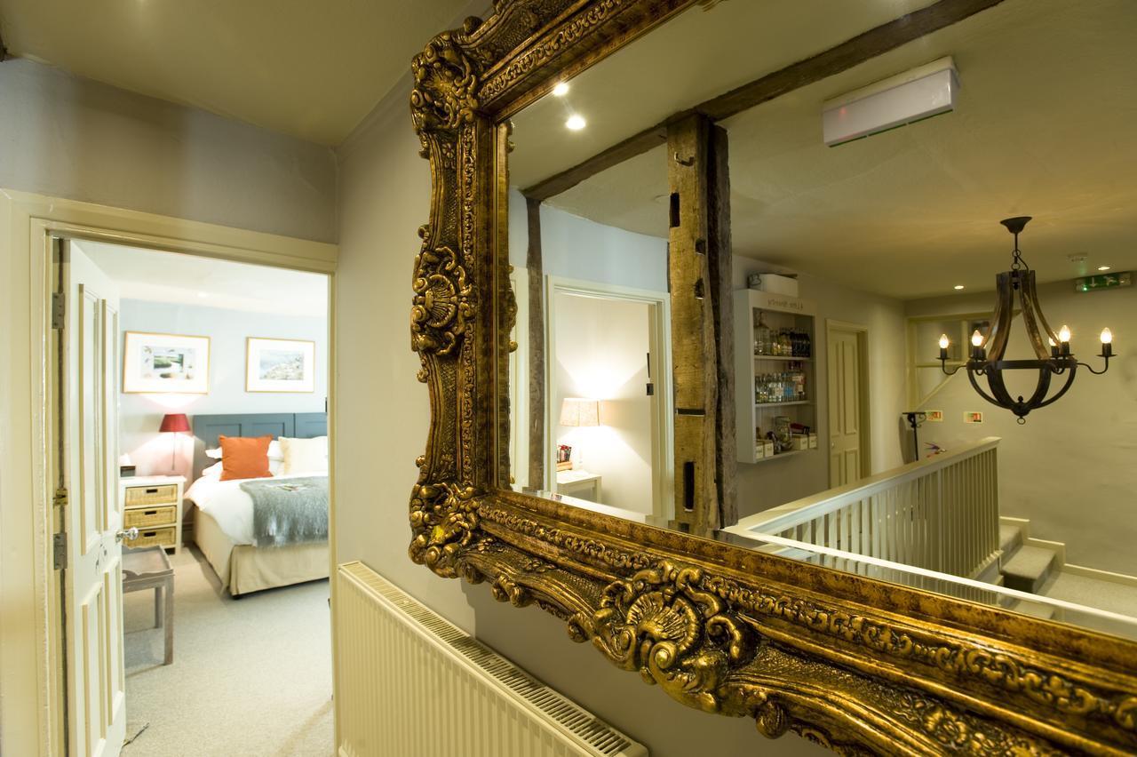 The Greyhound On The Test Hotel Stockbridge  Esterno foto